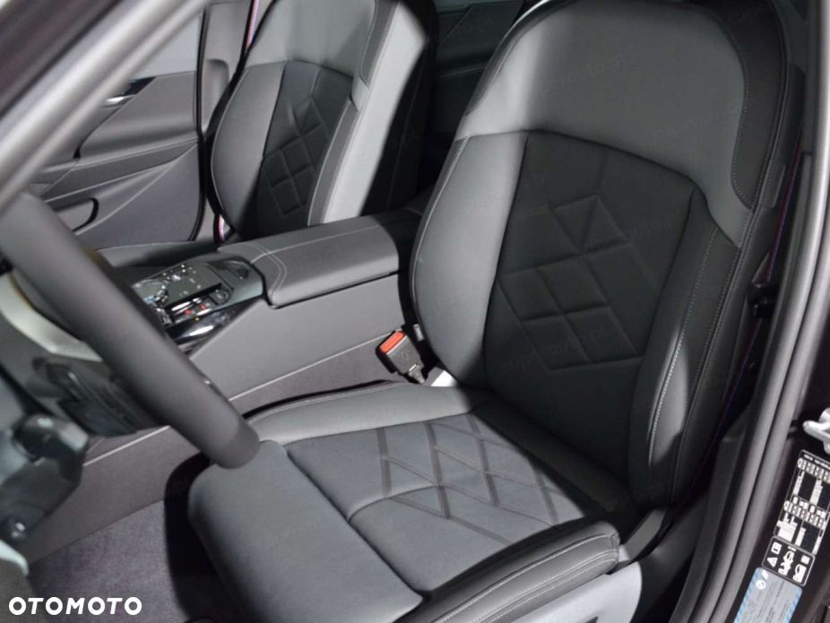 BMW Seria 5 540d xDrive mHEV M Sport - 10