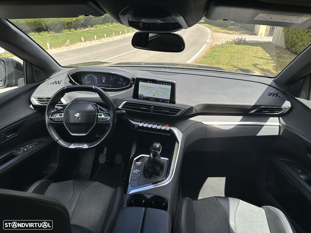 Peugeot 5008 1.5 BlueHDi GT Line - 27