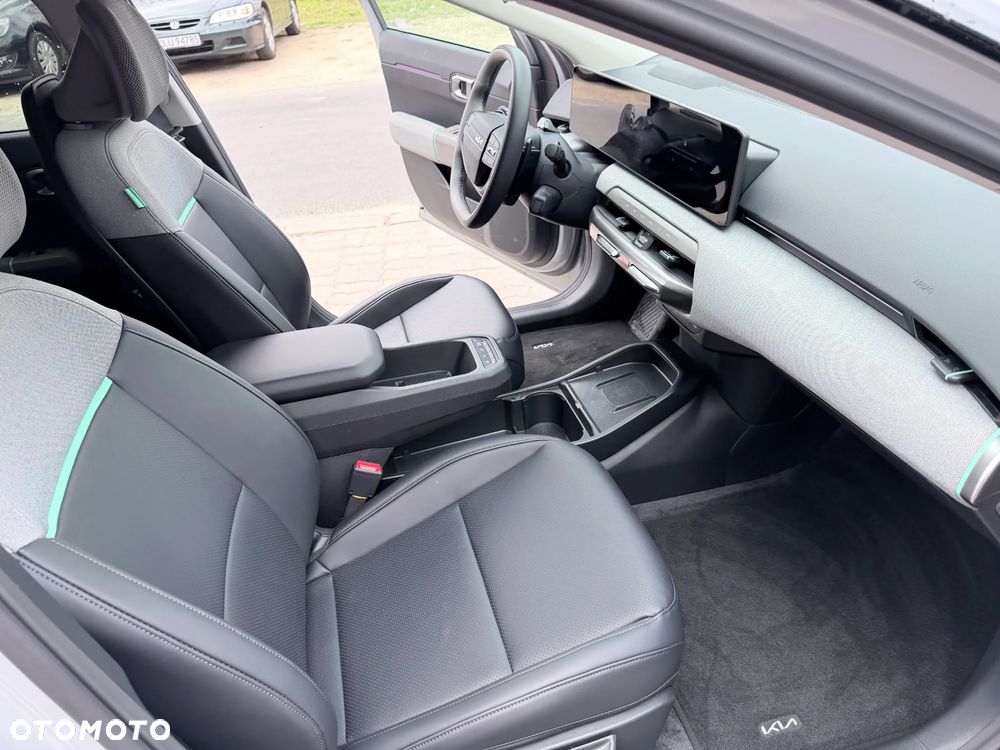 Kia EV4 81.4kWh Business Line - 8