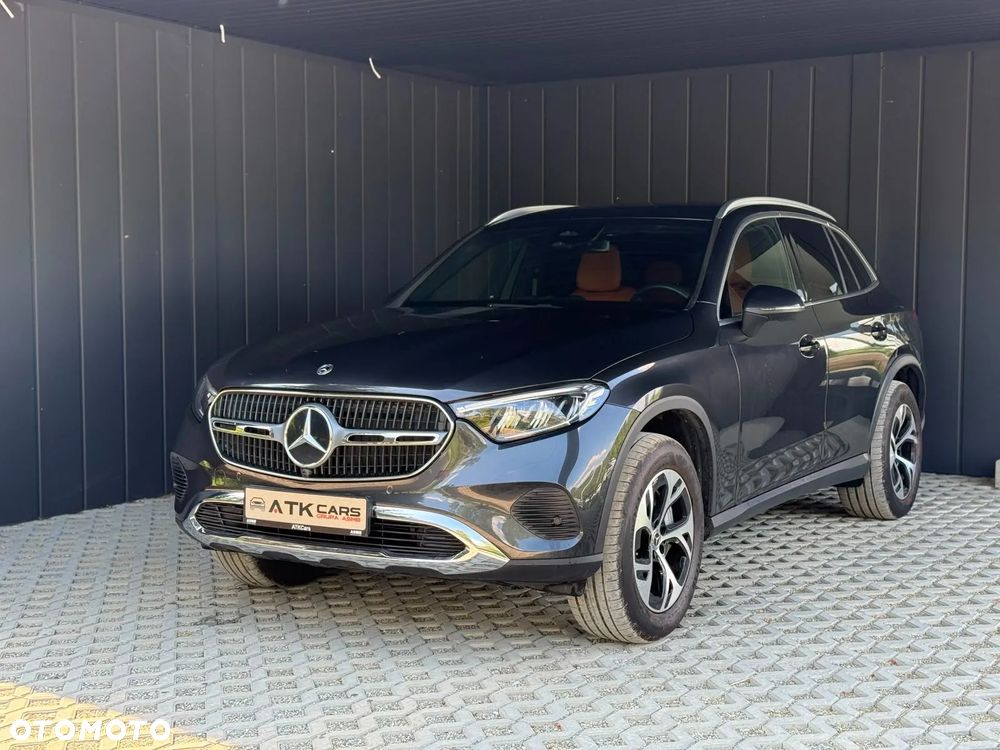 Mercedes-Benz GLC 300 de PHEV 4-Matic Avantgarde - 2