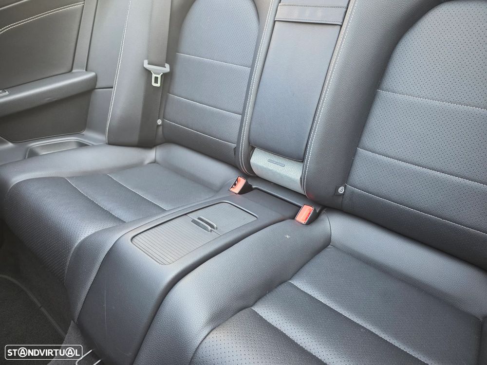Mercedes-Benz E 250 d Auto - 37