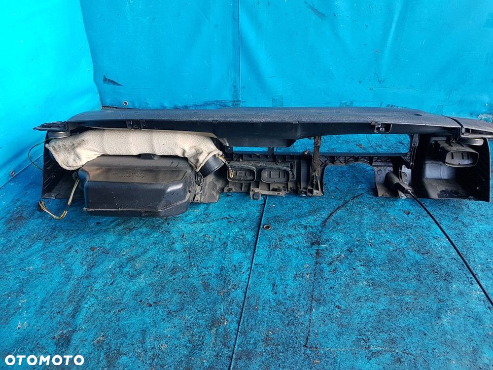 VOLKSWAGEN GOLF DESKA ROZDZIELCZA - 2