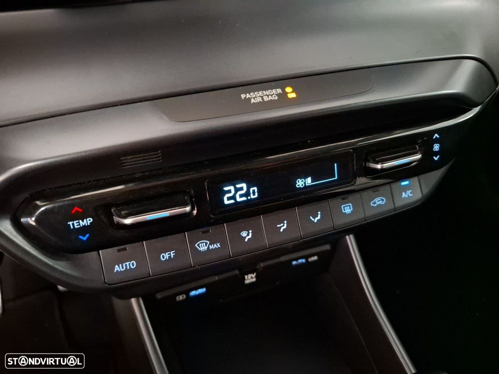 Hyundai Bayon 1.0 T-GDI Premium (TT) DCT — fotografia 15