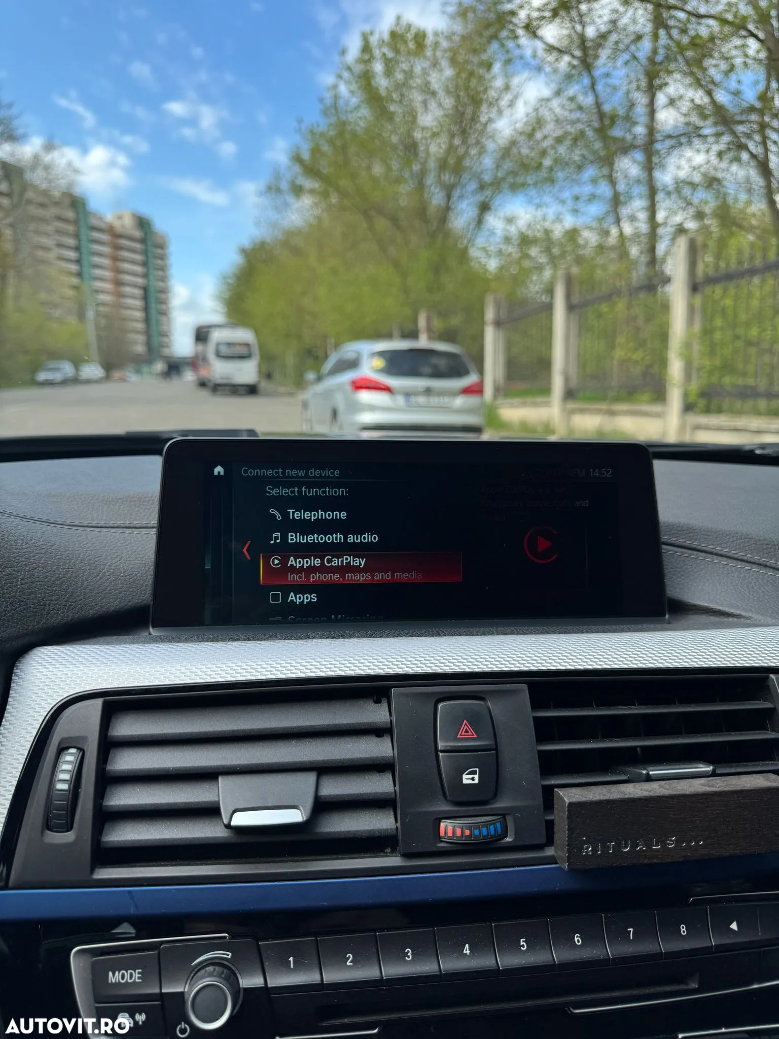 BMW Seria 3 320d Touring Aut. M Sport - 15