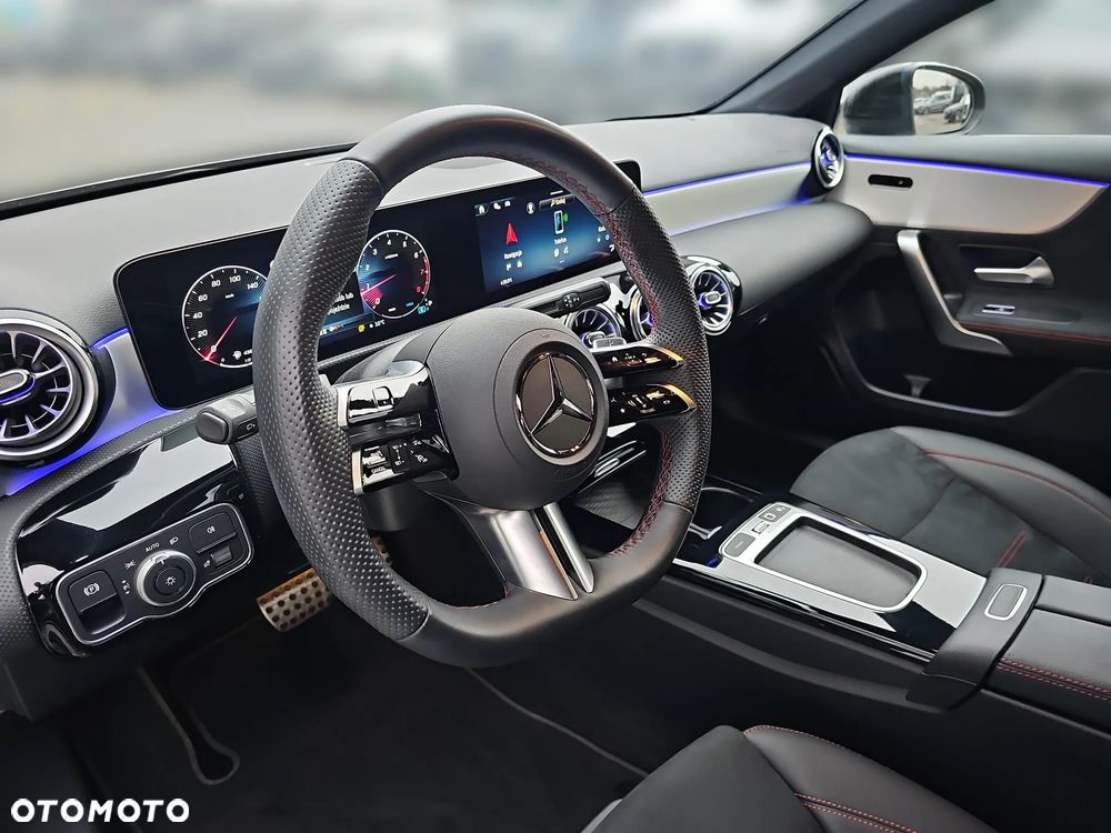 Mercedes-Benz Klasa A 200 7G-DCT Advanced AMG Line - 14