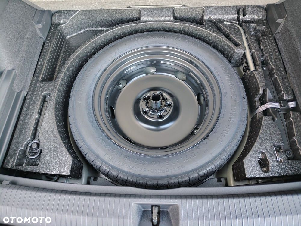 Volkswagen Tiguan - 13