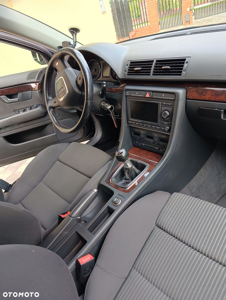 Audi A4 Avant - 2