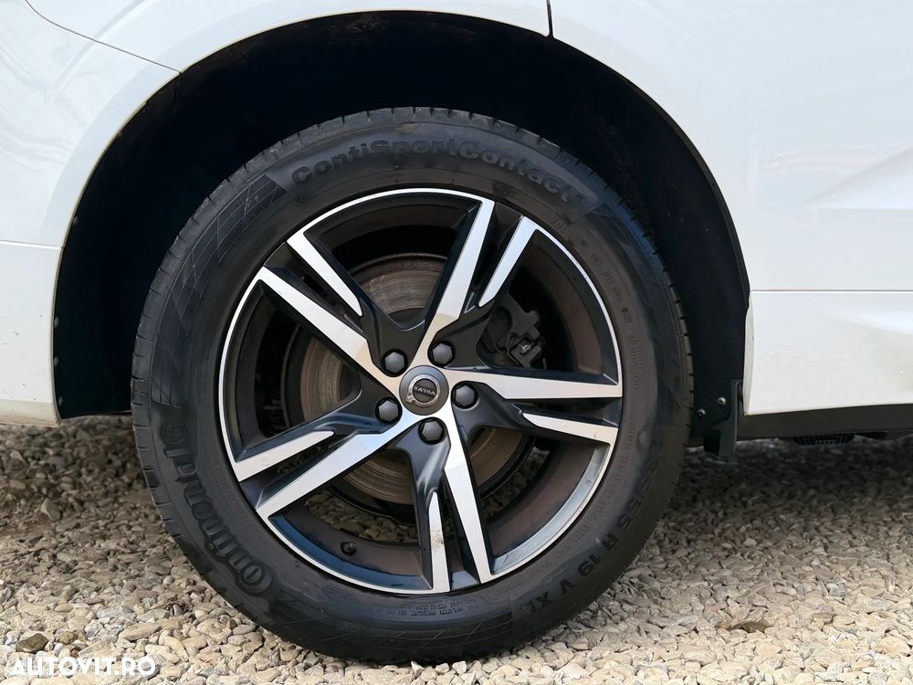 Volvo XC 60 T5 Geartronic RDesign - 37