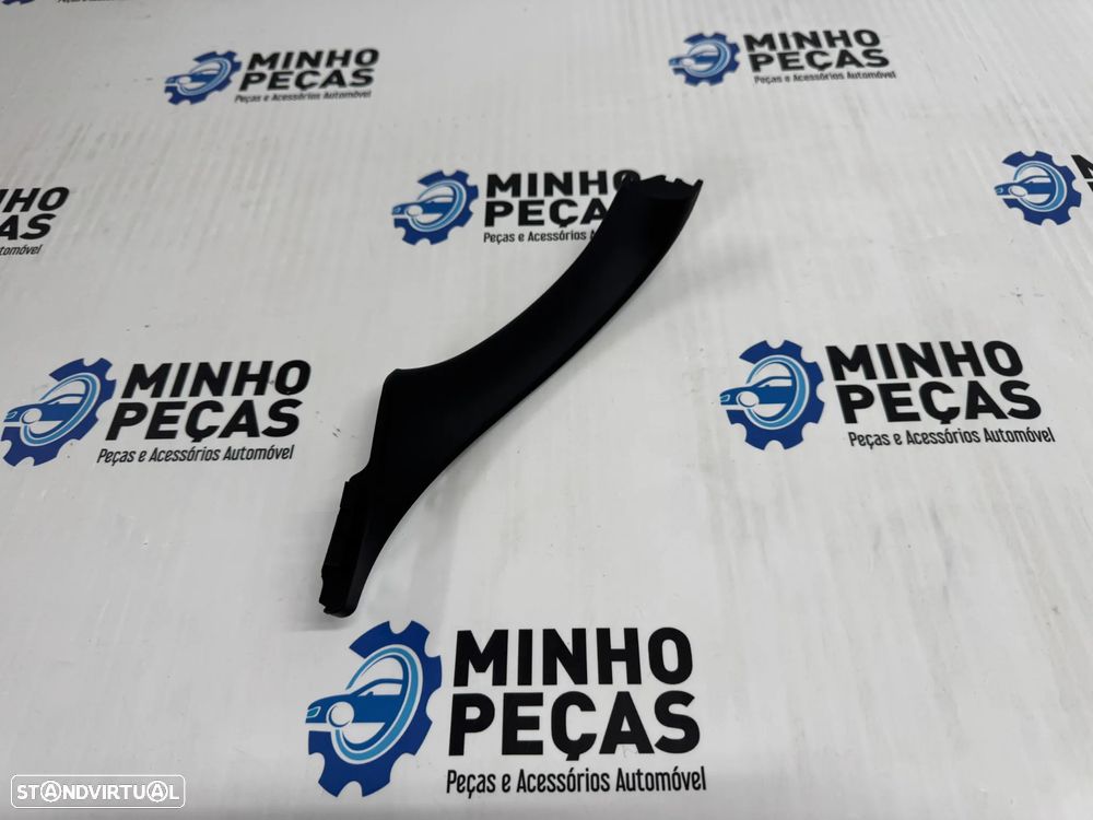 Capa Puxador Esquerdo BMW Série 5 (F10 F11 F18) Preto - 1