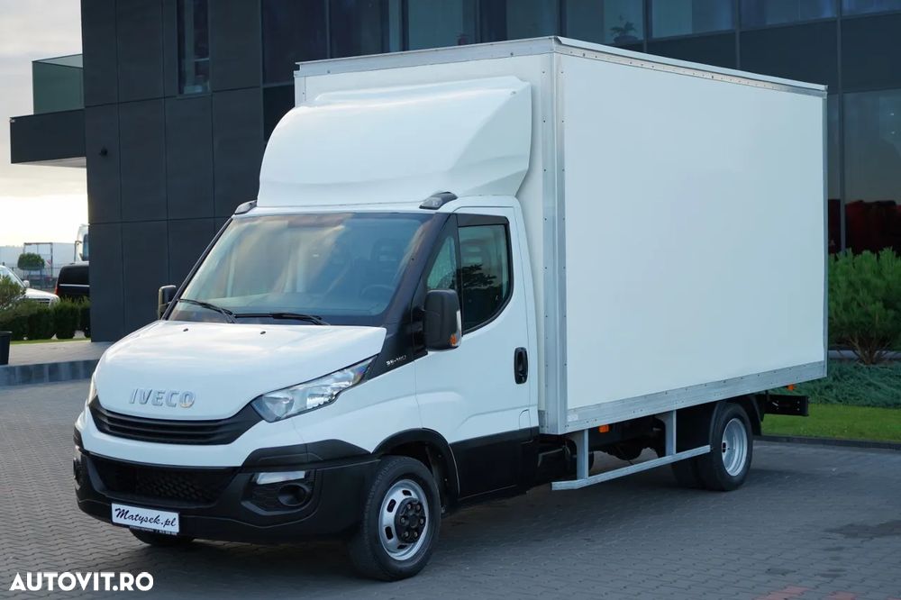 Iveco DAILY 35-140 / CONTAINER / DUBLU / MANUAL / ROLURI / MASĂ NETĂ: 3500 KG / 2017 - 4