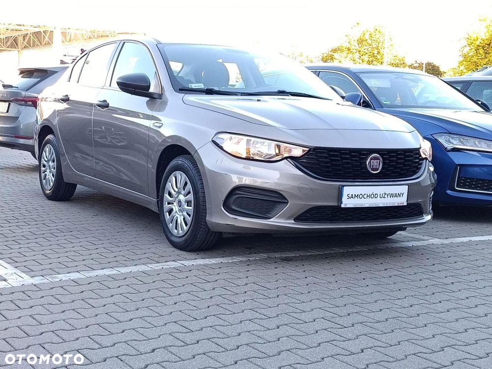 Fiat Tipo - 18