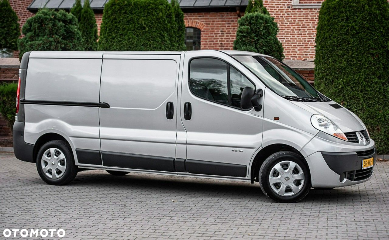 Renault Trafic - 13