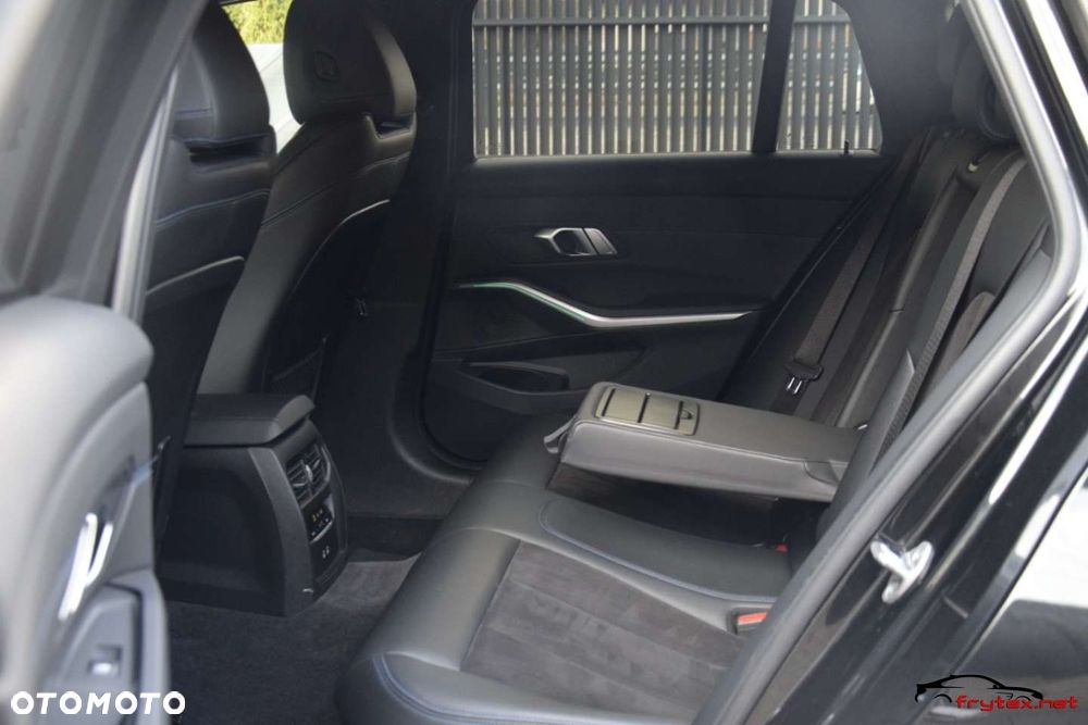 BMW Seria 3 - 21