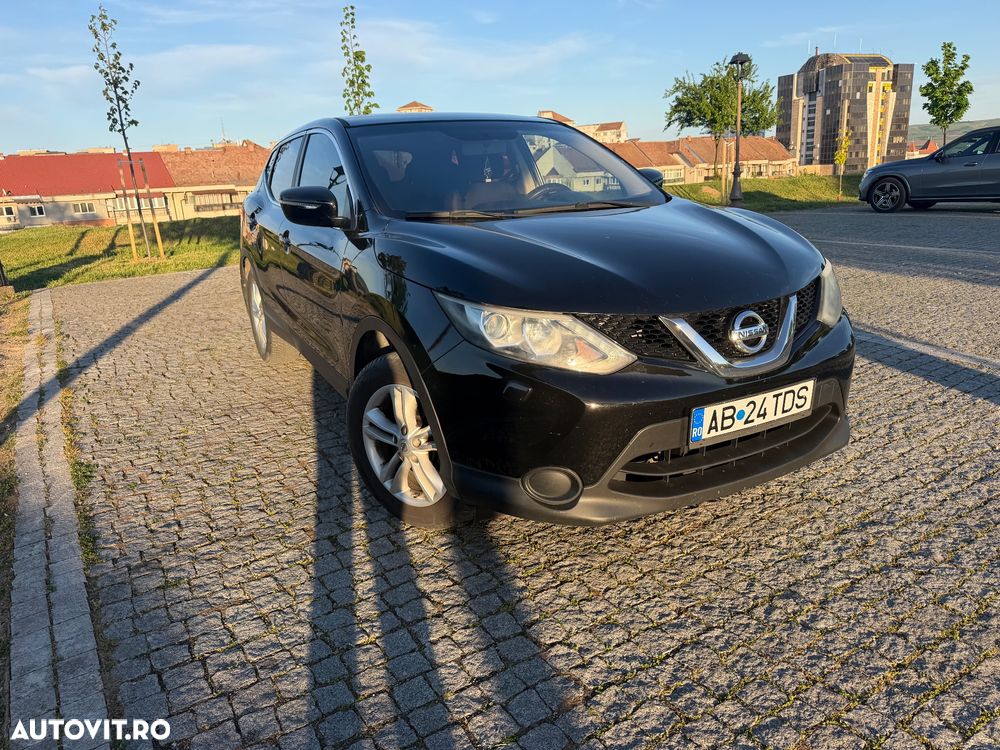 Nissan Qashqai 1.5 DCI Start/Stop Tekna - 4
