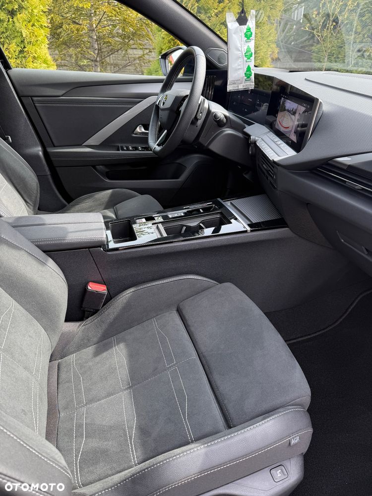 Opel Astra 1.2 Turbo Automatik GS Line - 22