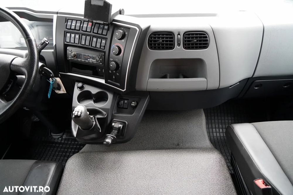 Renault D 250 / FRIGORIFER - 6,7 m / THERMO KING T 600R / + platformă elevatoare PALFINGER / 2021 / - 30