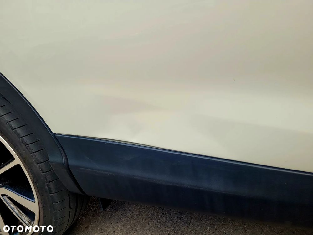 Nissan Qashqai 1.6 DIG-T N-Connecta - 9