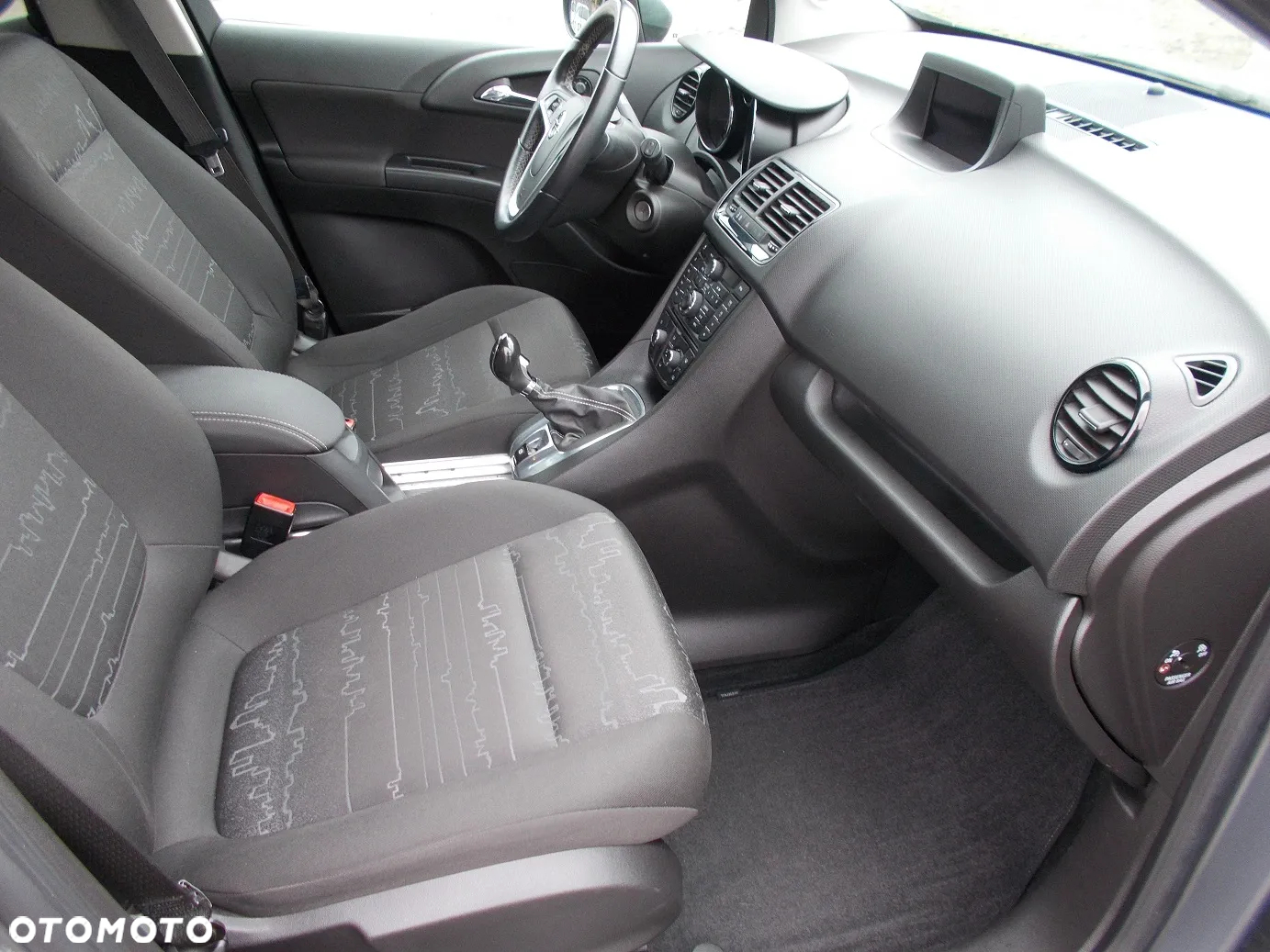Opel Meriva 1.6 CDTI Essentia S&S - 12