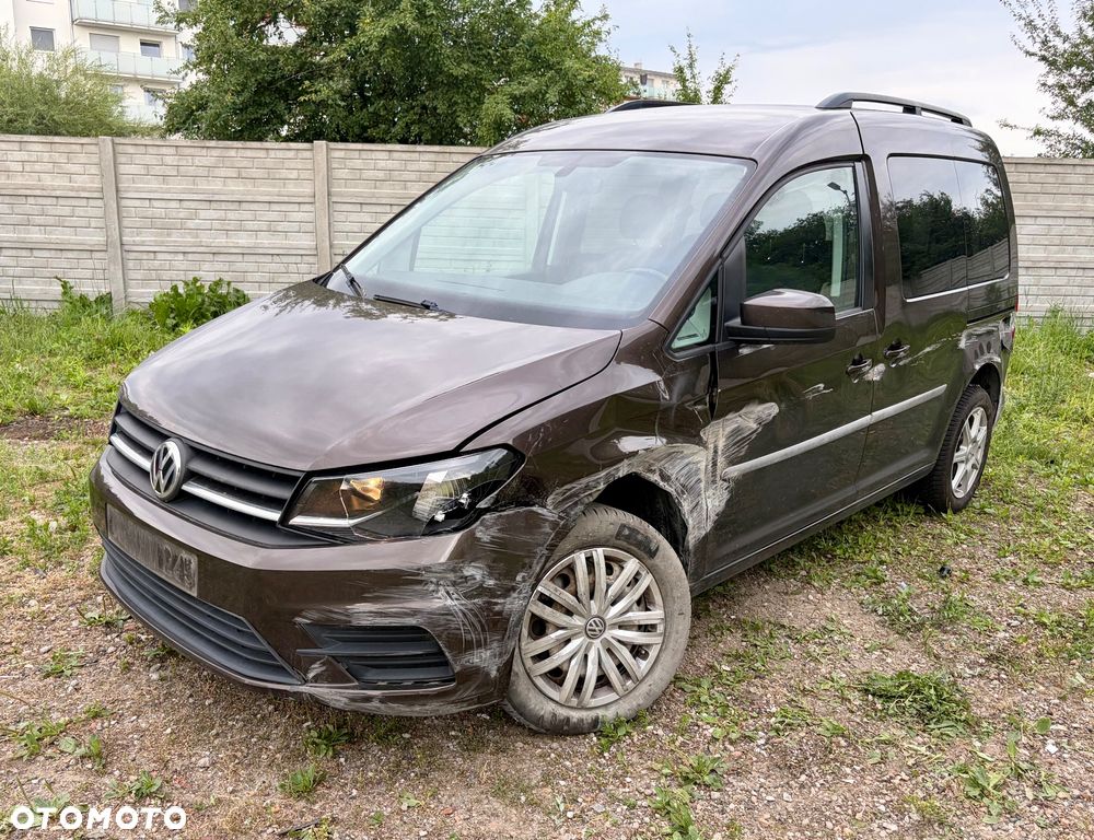 Volkswagen Caddy 1.4 TSI Highline DSG - 21