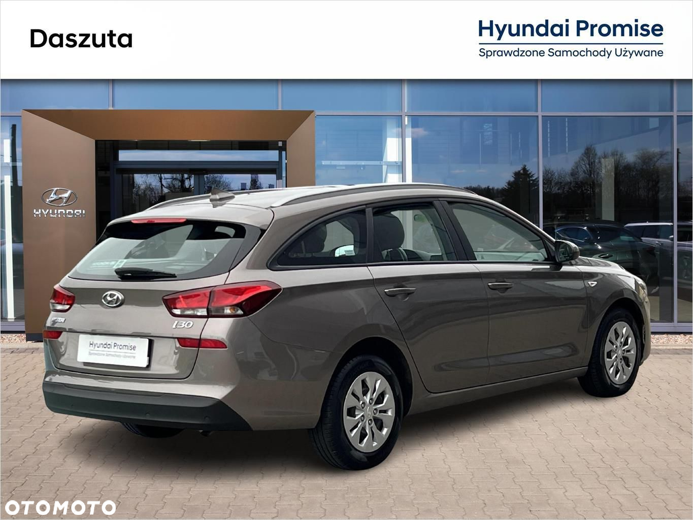Hyundai i30 1.5 DPI Classic + - 5