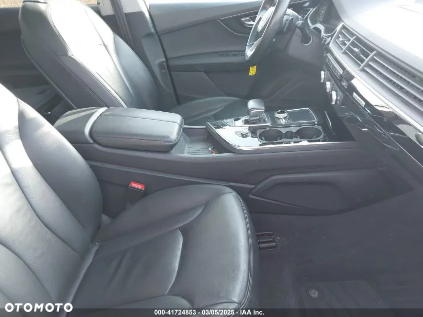Audi A8 - 15