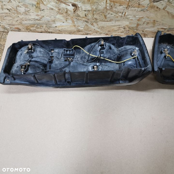BMW E24 635CSI EUROPA WKŁAD LAMPY LEWY/PRAWY NR. 51231859731OEM - 7