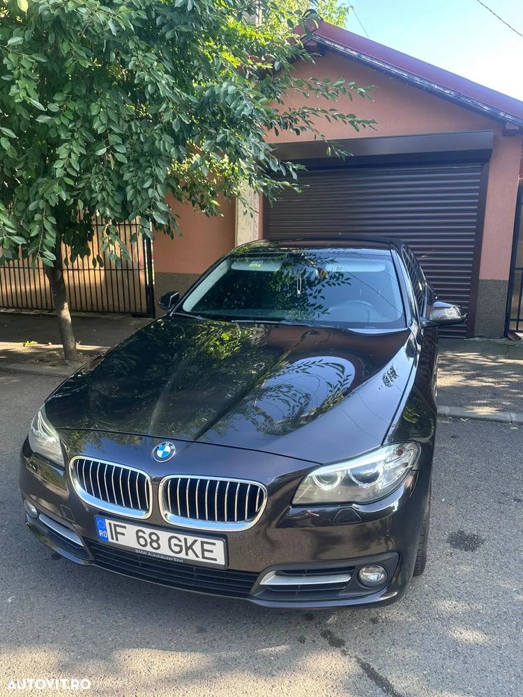 BMW Seria 5 520d AT - 11