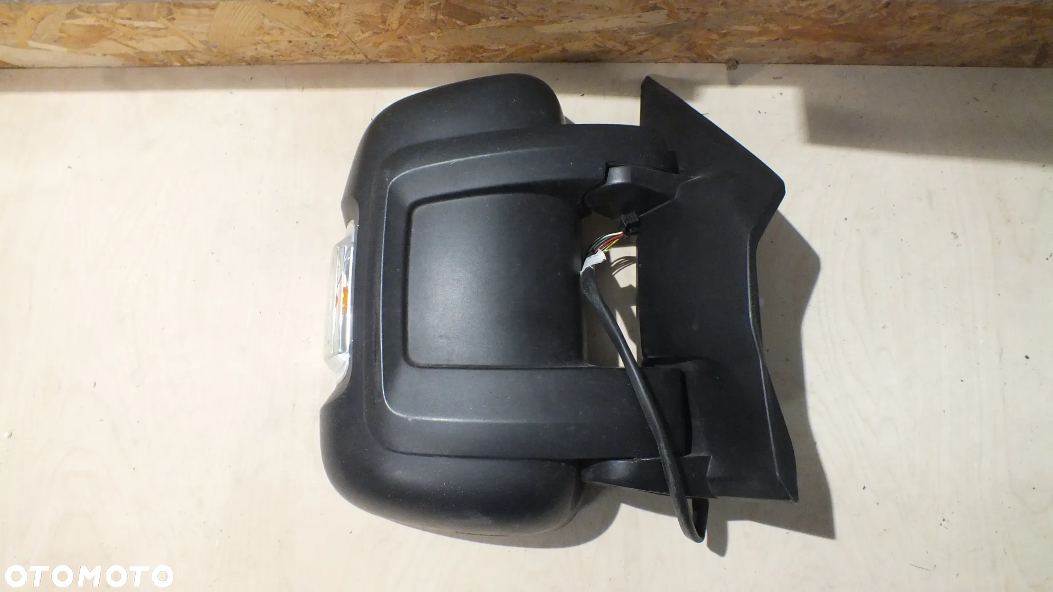 Lusterko prawe Fiat Ducato 06-    8pin - 2