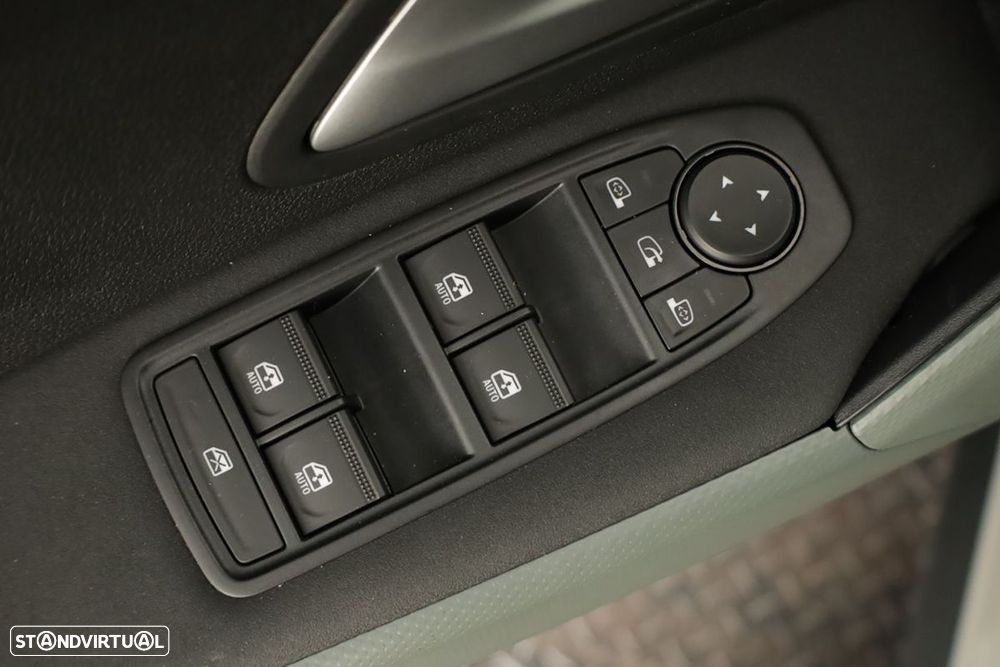 Dacia Duster 1.6 Hybrid Extreme - 20