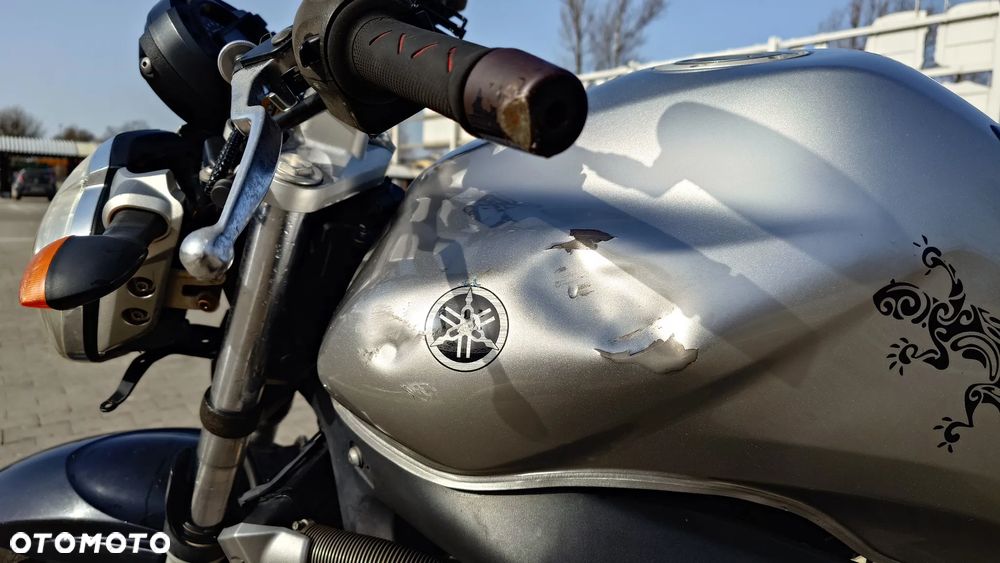 Yamaha FZ6 - 7