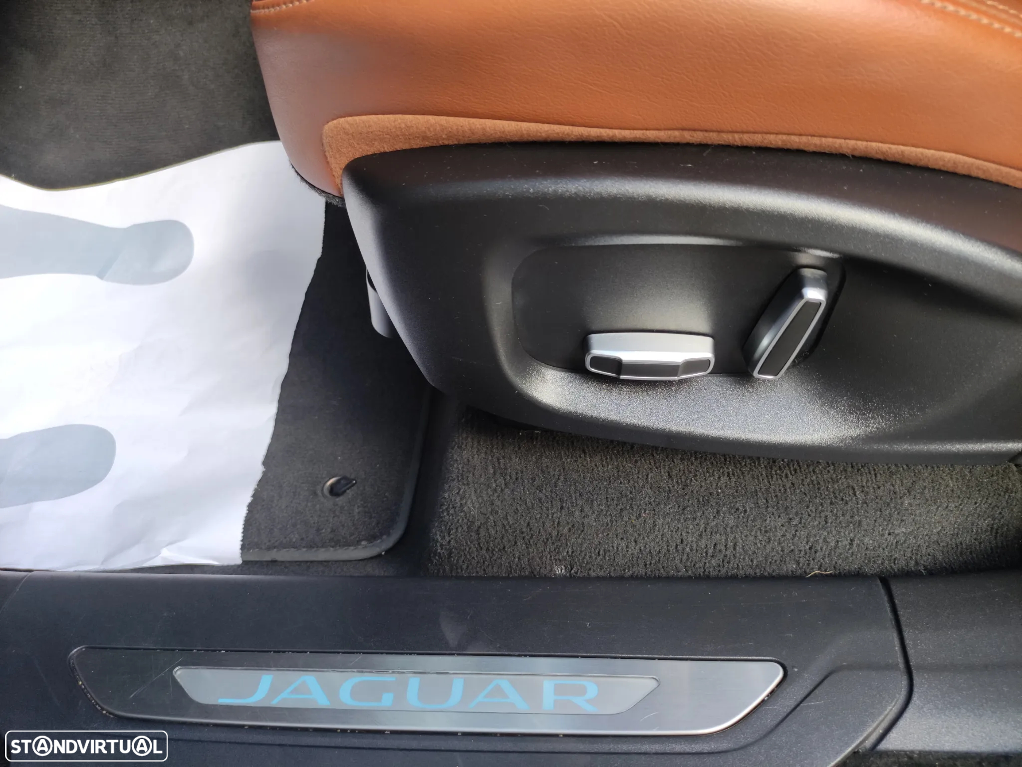 Jaguar F-Pace 2.0 i4D Portfolio Aut. - 25