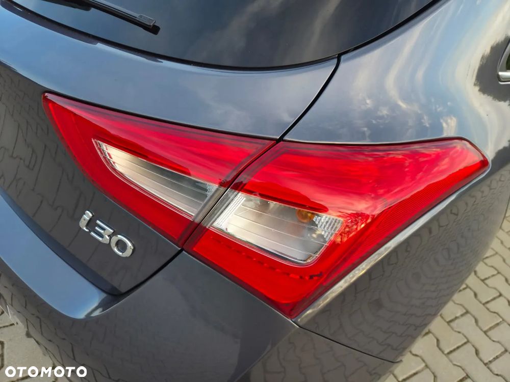 Hyundai i30 1.6 GDI BlueDrive Go - 31