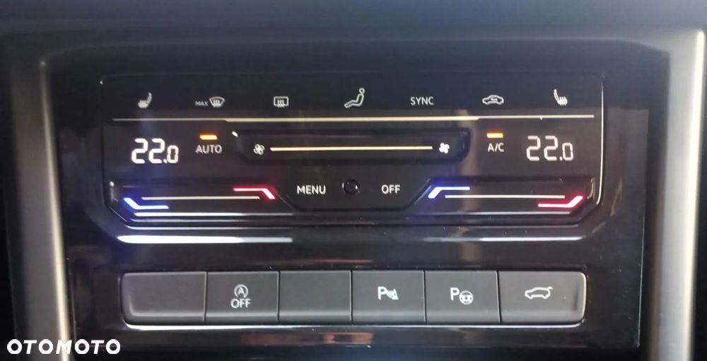 Volkswagen Touran 2.0 TDI BMT Comfortline Plus DSG - 12