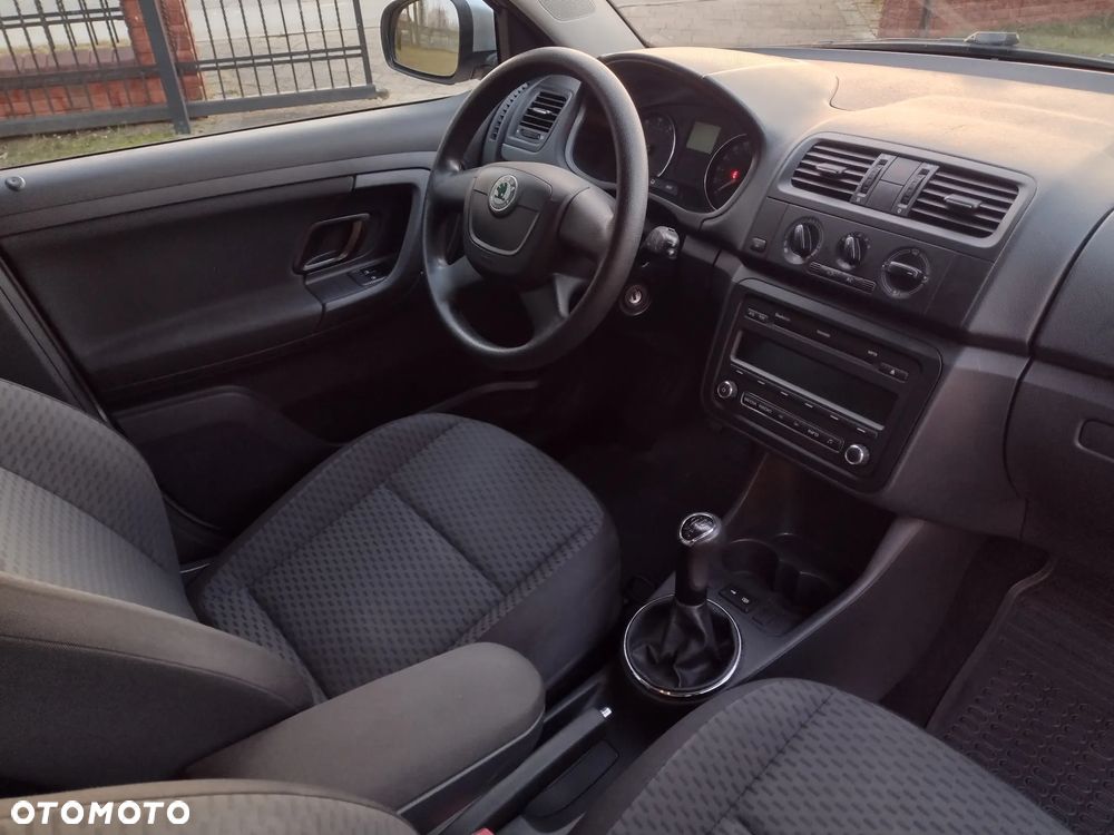 Skoda Fabia 1.4 16V Ambiente - 5