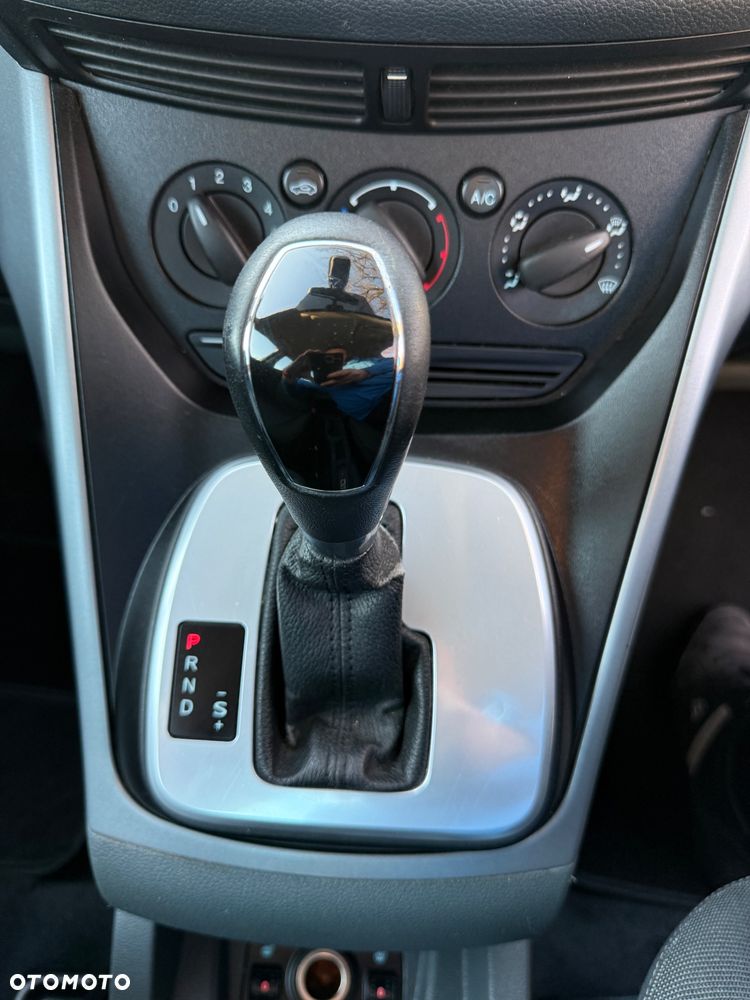 Ford C-MAX 2.0 TDCi SYNC Edition - 28