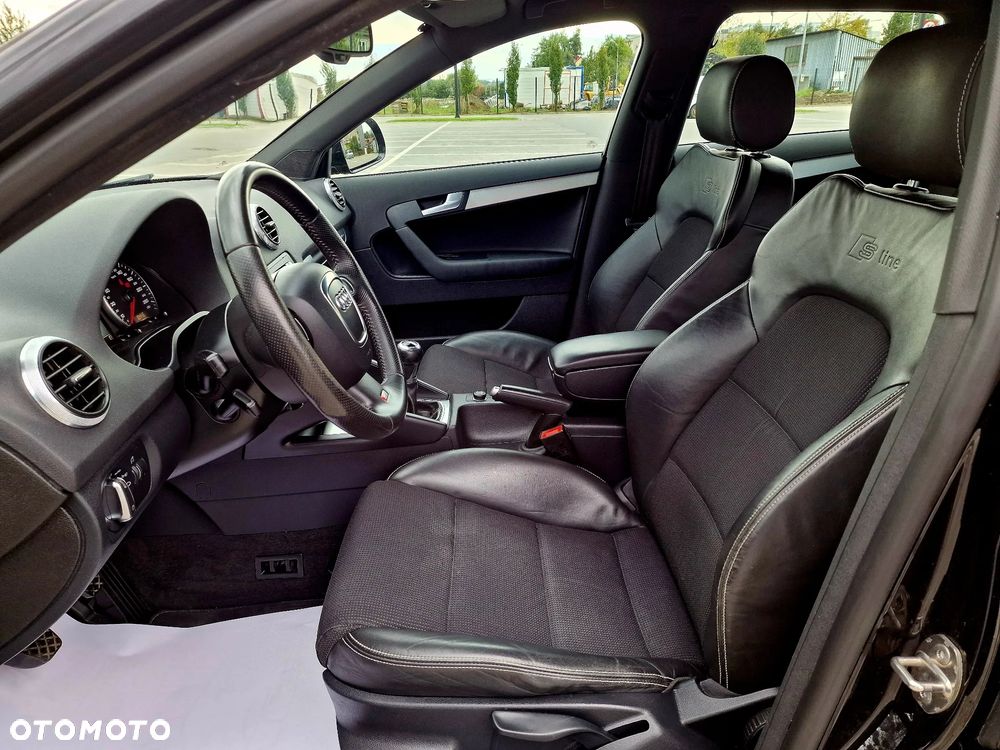 Audi A3 Sportback 2.0 TDI quattro S line Sportpaket plus - 19