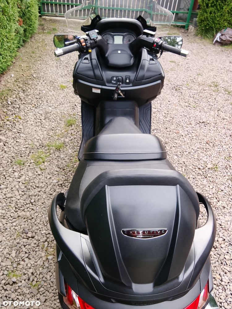 Suzuki Burgman - 8