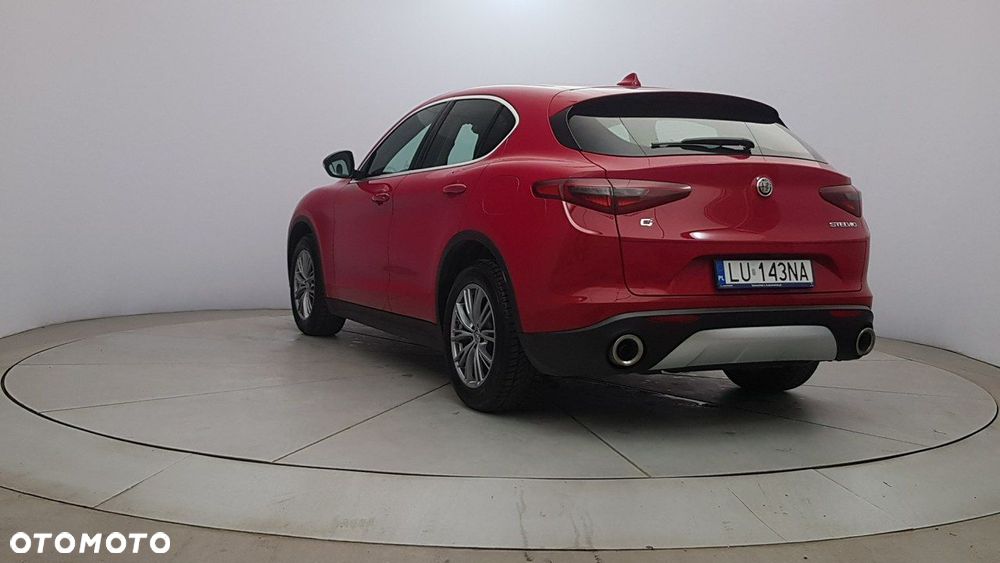 Alfa Romeo Stelvio - 6