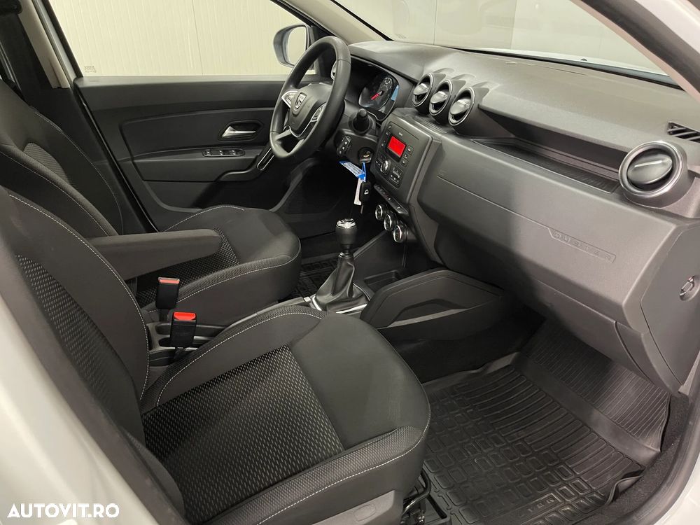 Dacia Duster 1.5 Blue dCi 4WD Comfort - 10