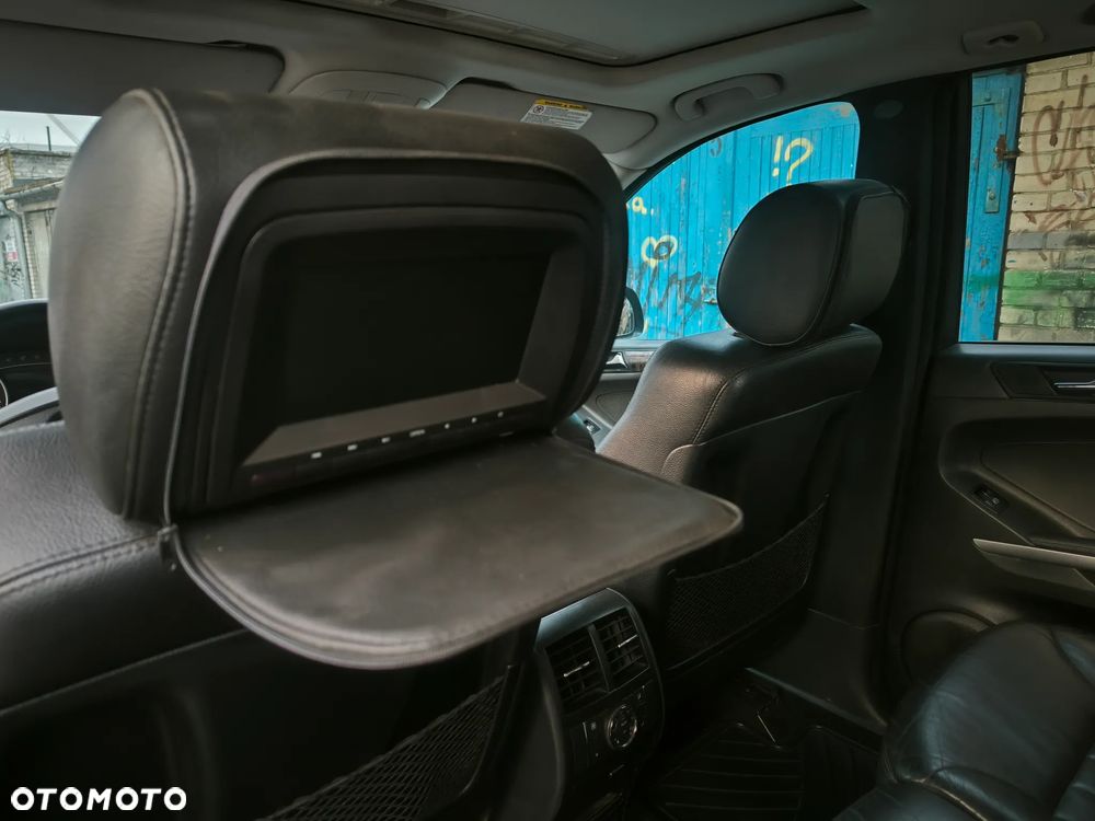 Mercedes-Benz ML - 26