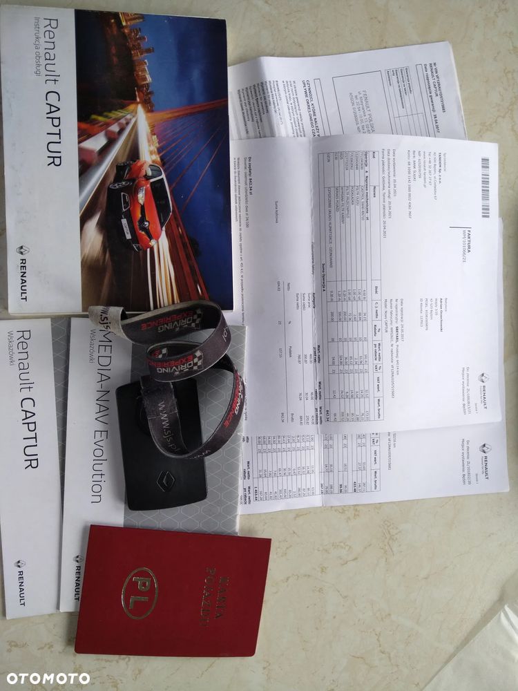 Renault Captur 1.2 Energy TCe Limited EDC - 34