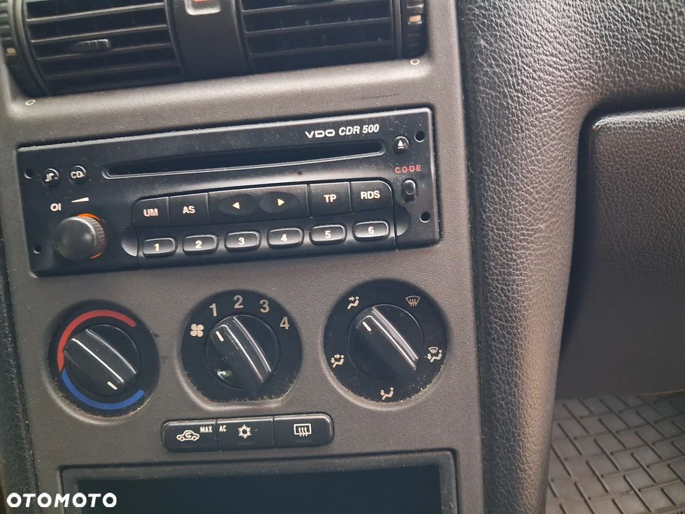 Opel Astra - 13