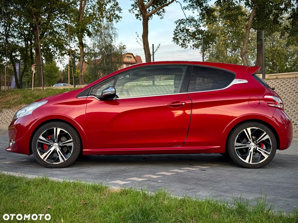 Peugeot 208 1.6 THP GTi - 3