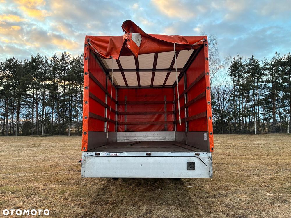 Mercedes-Benz SPRINTER - 14