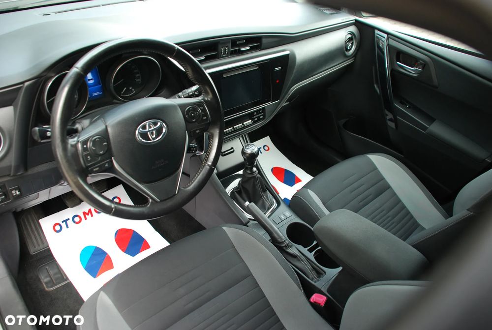 Toyota Auris 1.6 D-4D Edition-S - 7