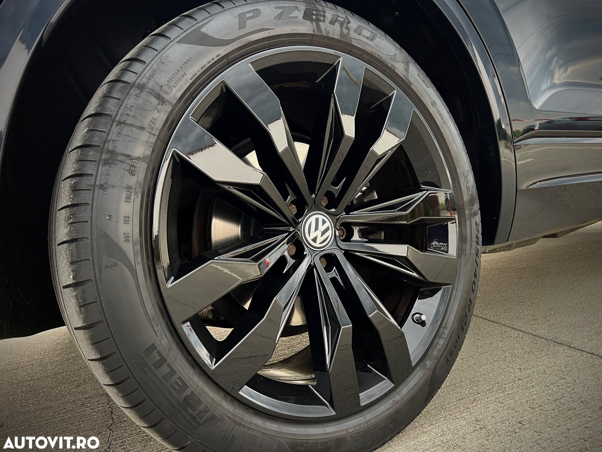 Volkswagen Touareg 3.0 V6 TDI 4Motion DPF Automatik R-Line - 9