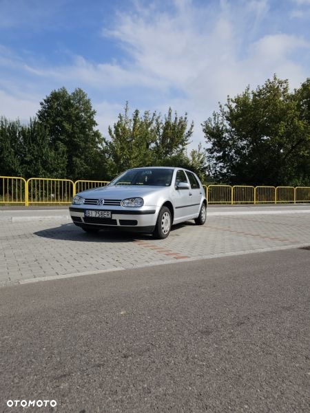 Volkswagen Golf IV 1.4 16V Basis - 2