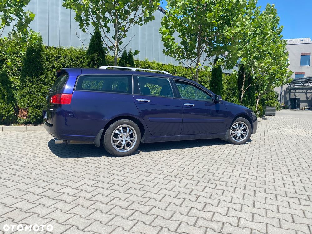 Honda Accord - 3
