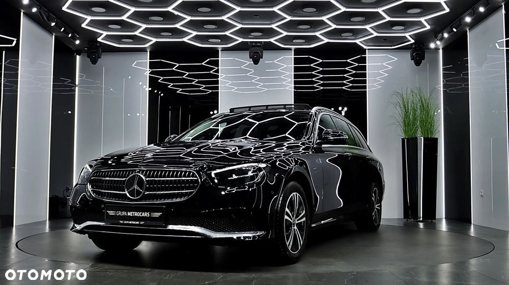 Mercedes-Benz Klasa E 220 d 4-Matic Avantgarde - 2