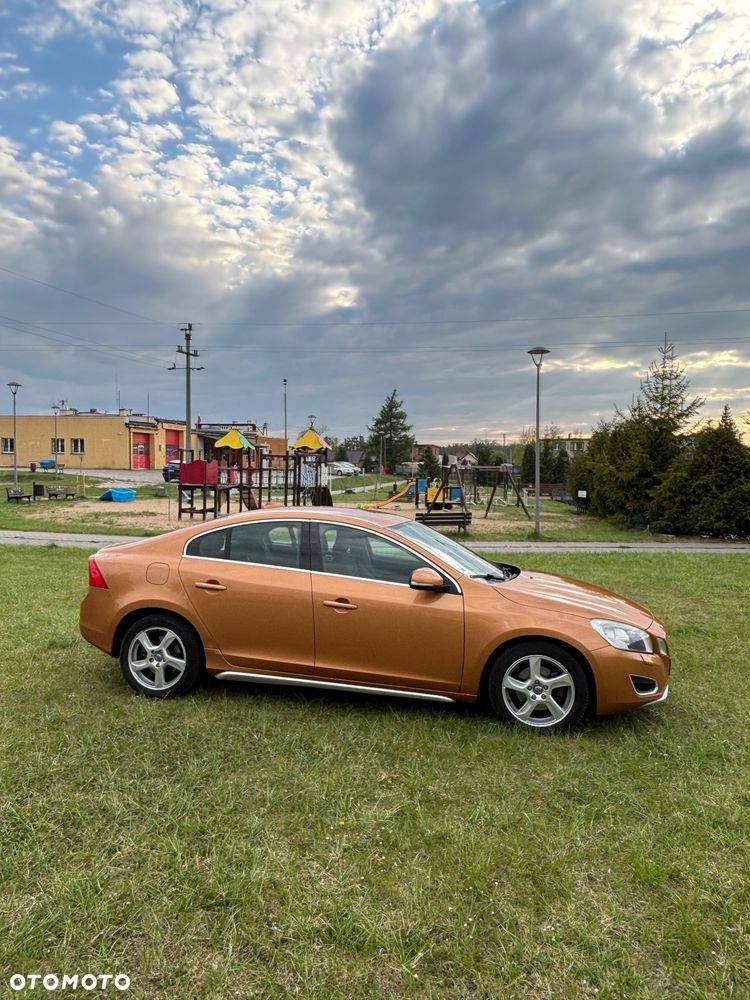 Volvo S60 D3 - 14
